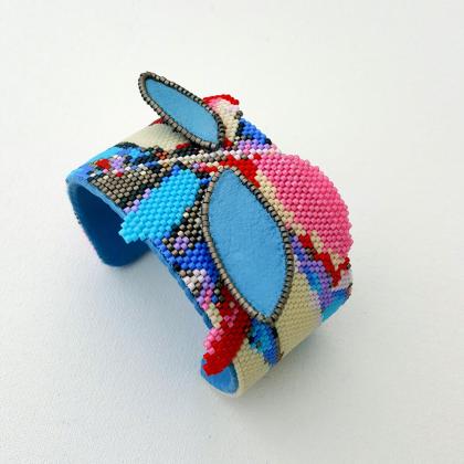 STATEMENT BRACELET
