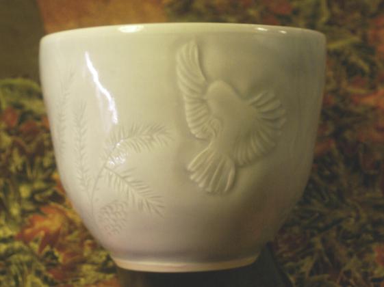 chickadee relief carved bowl