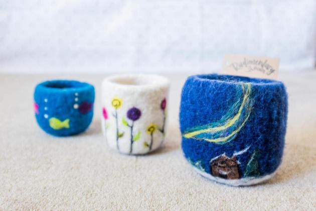 Wool bowls with northern accents