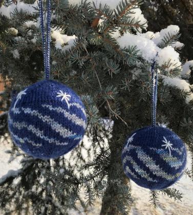 Northern Lights Ornaments - Original design for handknit hanging ornaments inspired by the aurora borealis.