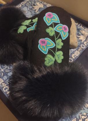 Beaded mitts 