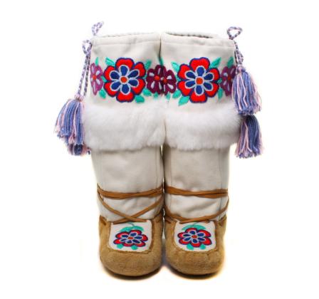 Embroidered mukluks with rabbit fur