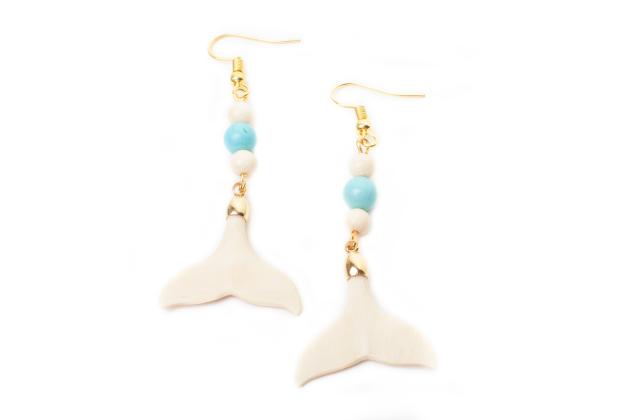 Whale tail earrings
