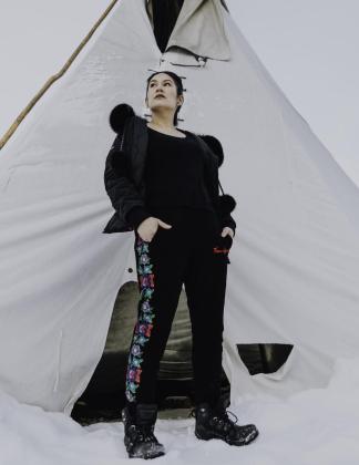 Granny Flowers sweatpants